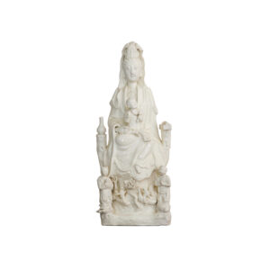 ESC_31. Escultura cerámica esmaltada. Representación sedente de la diosa china Guanyin (a)