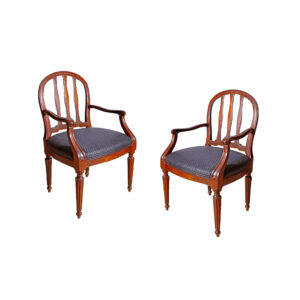 AS_13. Pareja de butacas italianas siglo XVIII (a)