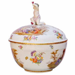 VA_15. Sopera de porcelana berlinesa KPM (a)