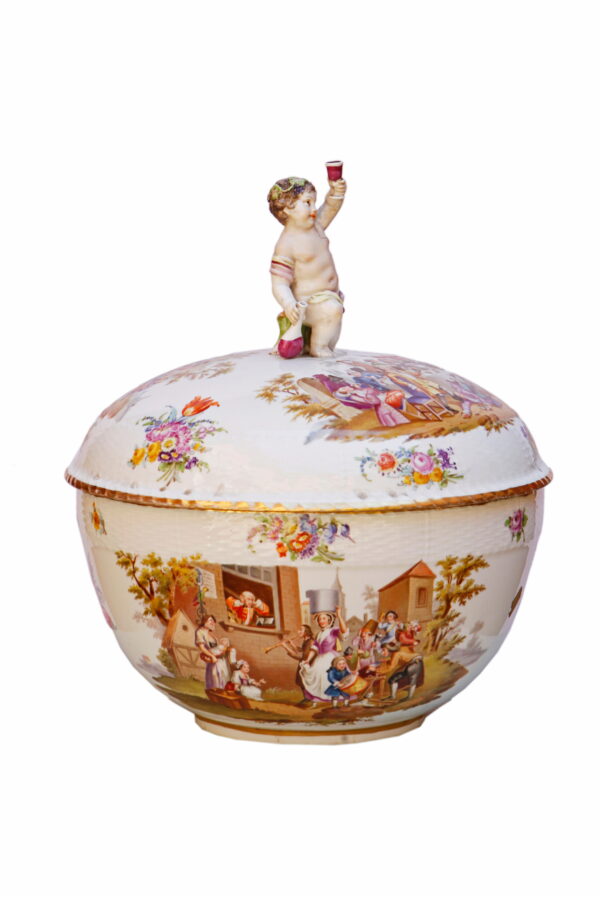 VA_15. Sopera de porcelana berlinesa KPM (b) VA_15. Sopera de porcelana berlinesa KPM (b)