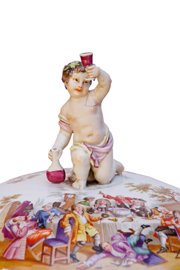 VA_15. Sopera de porcelana berlinesa KPM (c) VA_15. Sopera de porcelana berlinesa KPM (c)