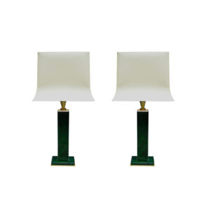IL_38. Pareja de lámparas de porcelana verde diseño Jules Leleu (a)